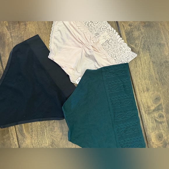 Aerie NWT - Picture 4 of 6